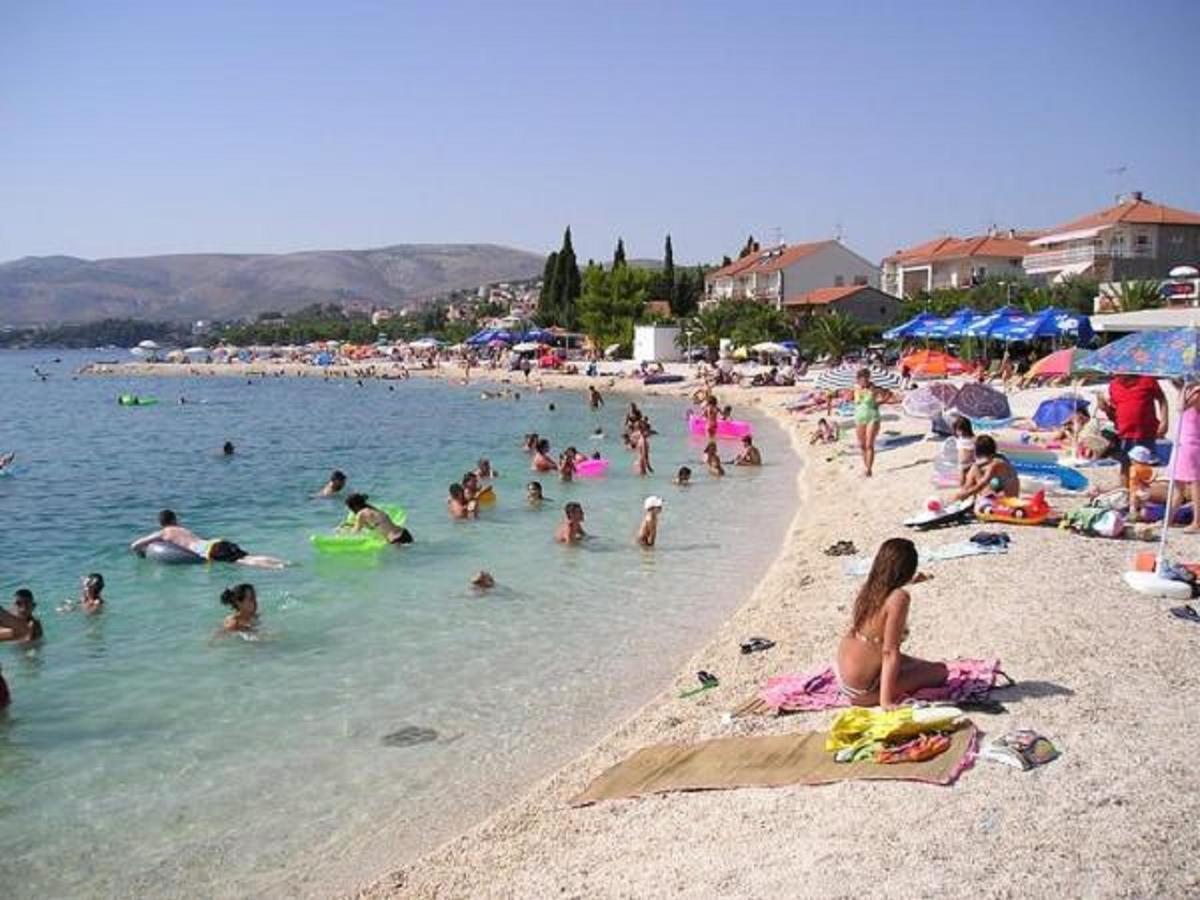 Apartments Sikirica Trogir Exteriör bild